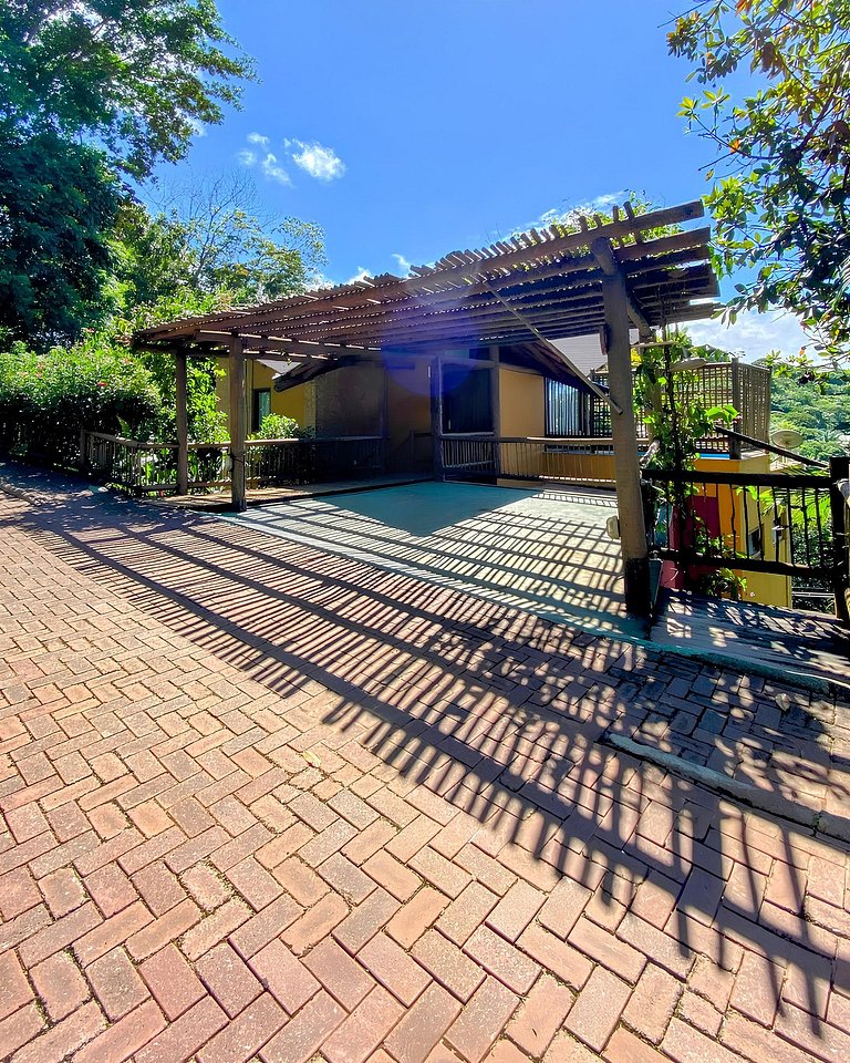 Casa Paradise no Condomínio Villas de São José