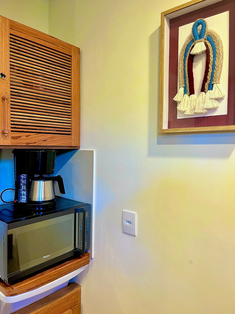 Romantic Retreat "Laurel Resende Studio"