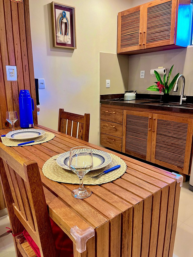 Romantic Retreat "Laurel Resende Studio"