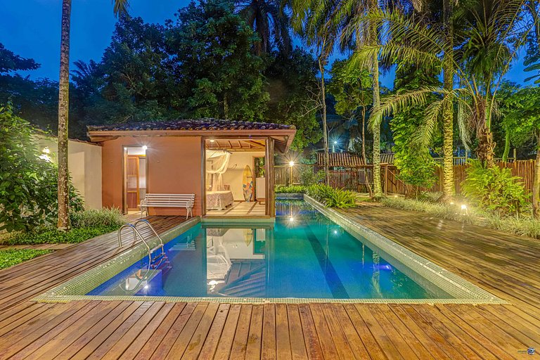 Casa Clareia: Piscina e próximo da Praia da Concha
