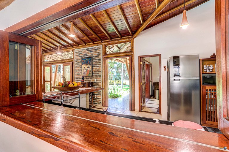Casa Clareia: Piscina e próximo da Praia da Concha