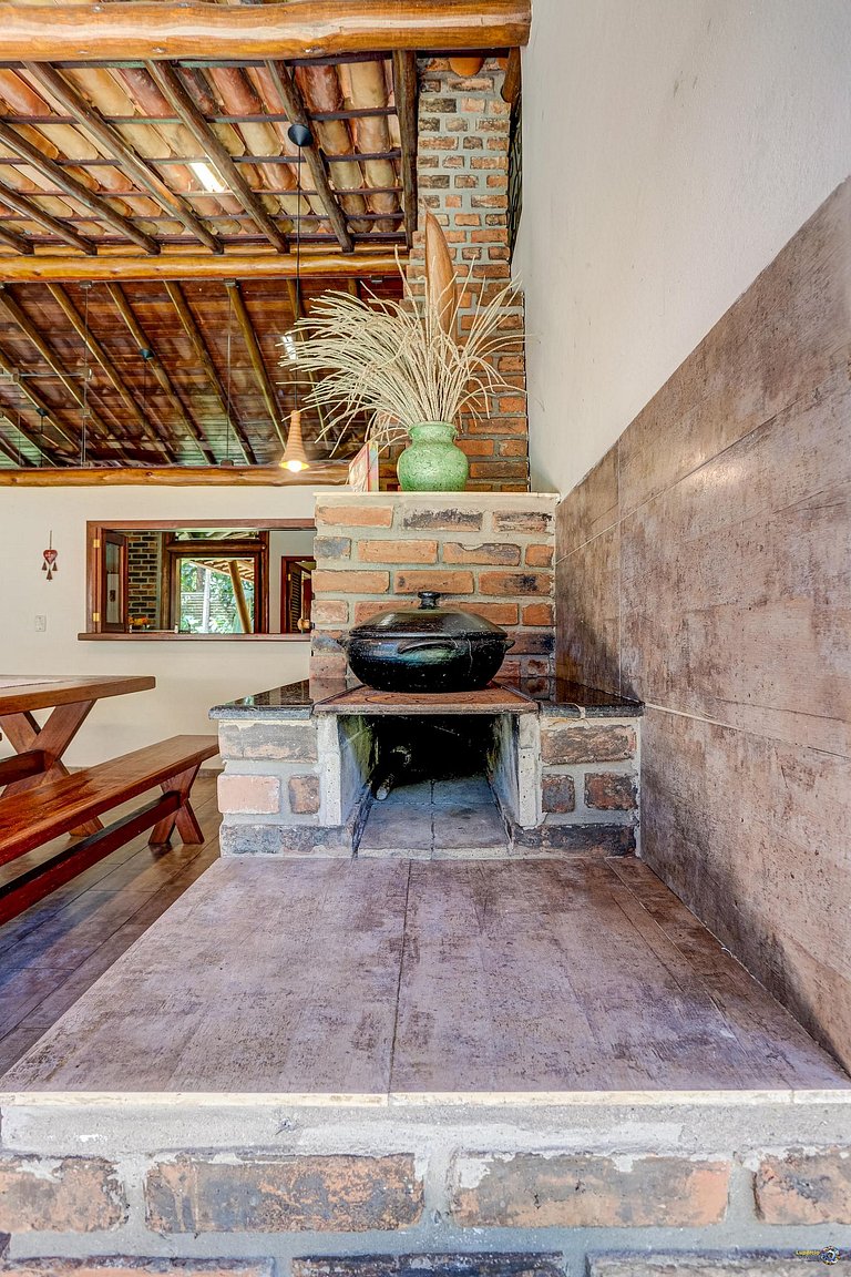 Casa Clareia: Piscina e próximo da Praia da Concha