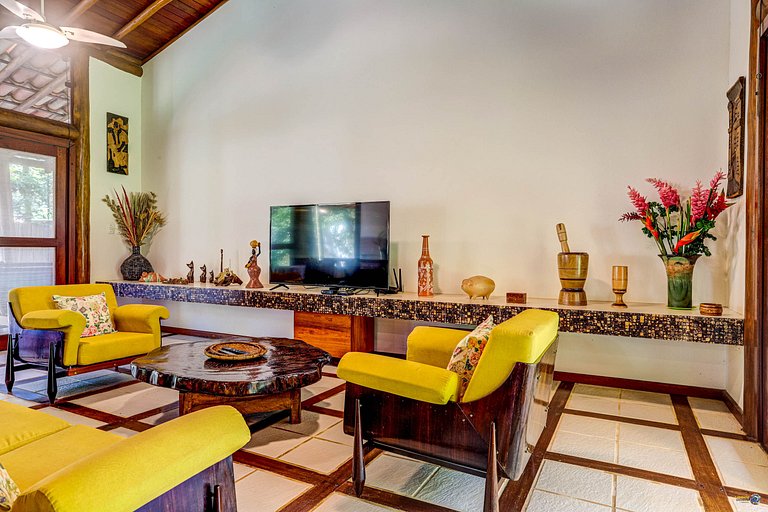Casa Clareia: Piscina e próximo da Praia da Concha