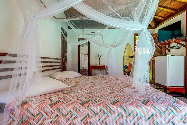Casa Clareia, para 12 pessoas c/ piscina e próximo da praia
