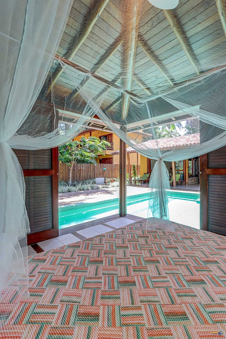 Casa Clareia: Piscina e próximo da Praia da Concha