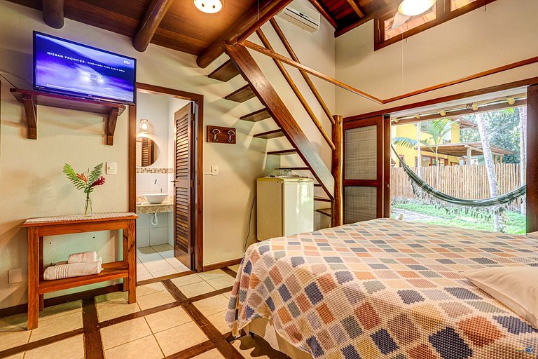Casa Clareia: Piscina e próximo da Praia da Concha