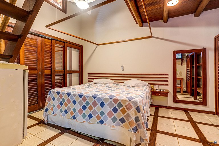 Casa Clareia: Piscina e próximo da Praia da Concha