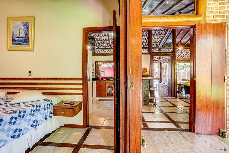 Casa Clareia: Piscina e próximo da Praia da Concha