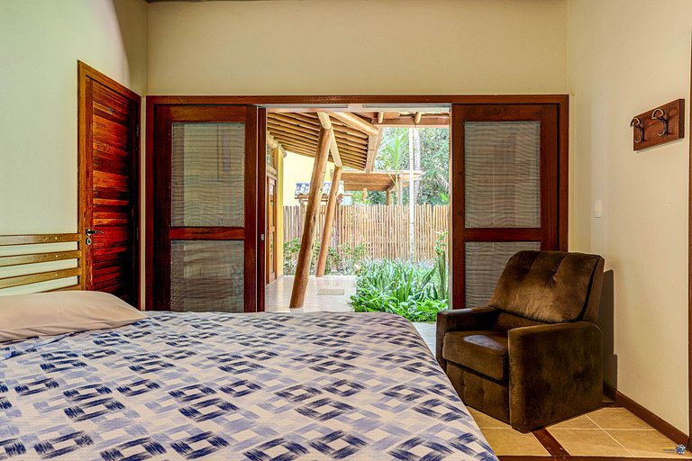 Casa Clareia, para 12 pessoas c/ piscina e próximo da praia