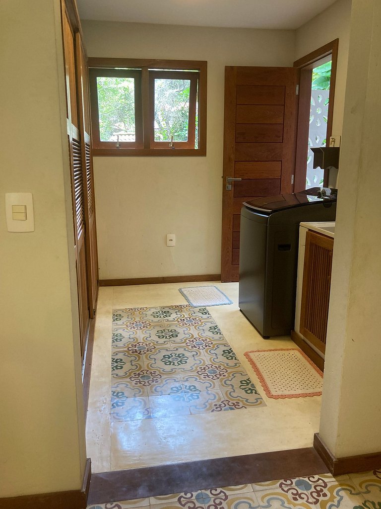 Casa Clareia, para 12 pessoas c/ piscina e próximo da praia