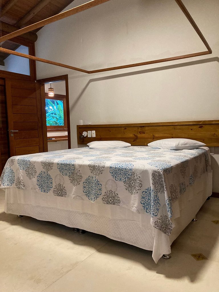 Casa Clareia, para 12 pessoas c/ piscina e próximo da praia