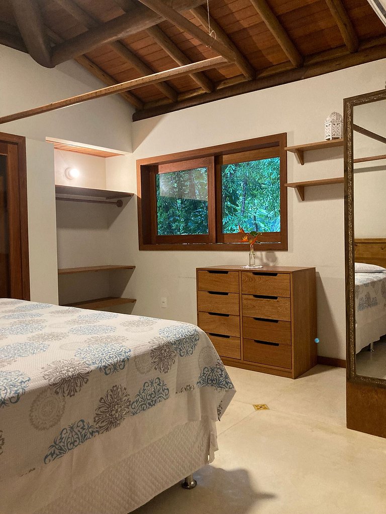 Casa Clareia, para 12 pessoas c/ piscina e próximo da praia