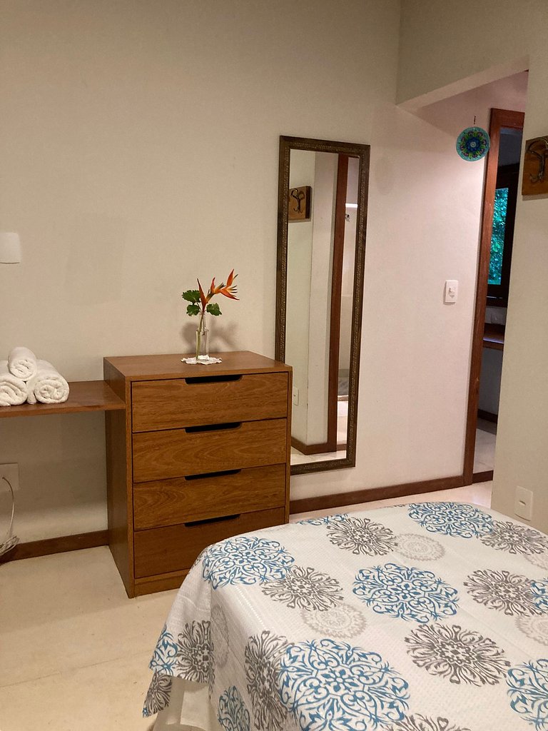 Casa Clareia, para 12 pessoas c/ piscina e próximo da praia