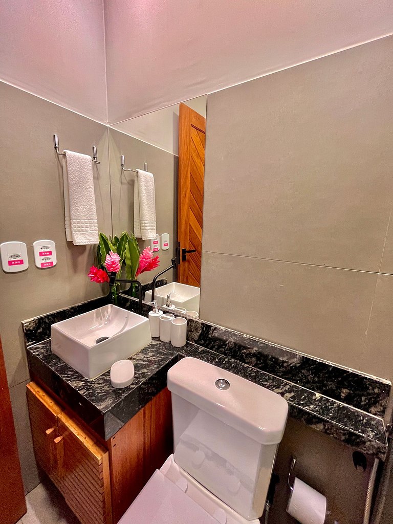 Kaya: Refúgio Moderno e Sustentável perto da Praia