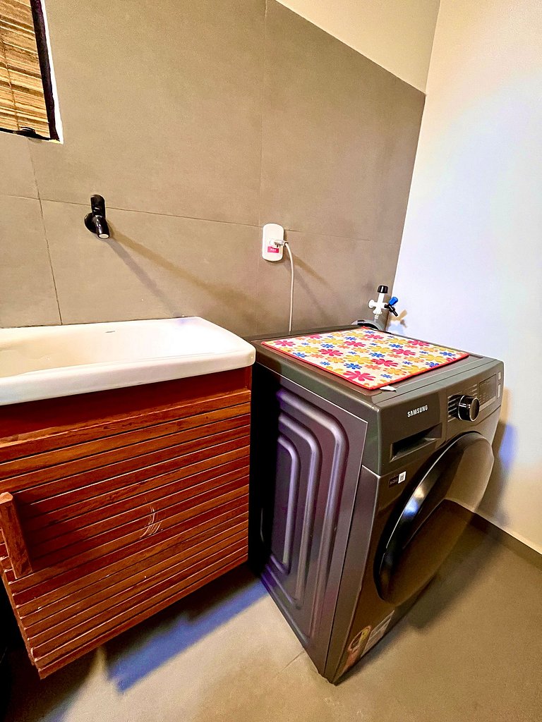 Kaya: Refúgio Moderno e Sustentável perto da Praia