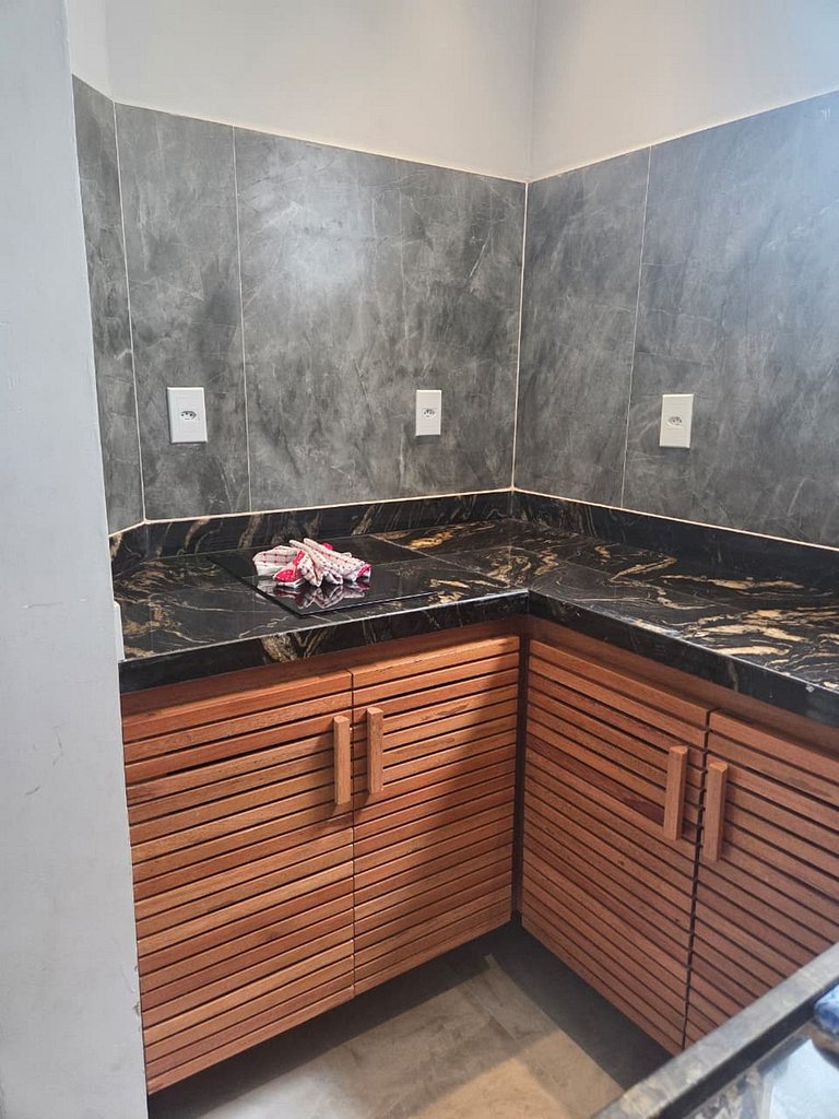 Apê Moderno e Novo: Perto da Concha e Pituba