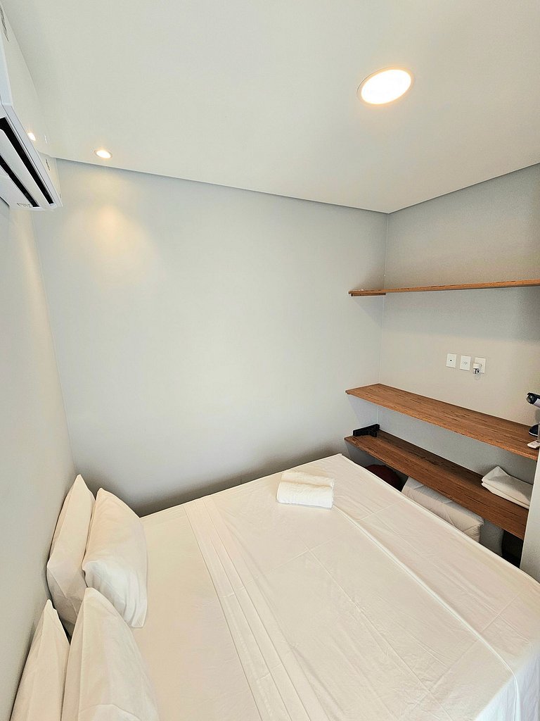 Refúgio Moderno c/ Varanda prox da Praia da Concha