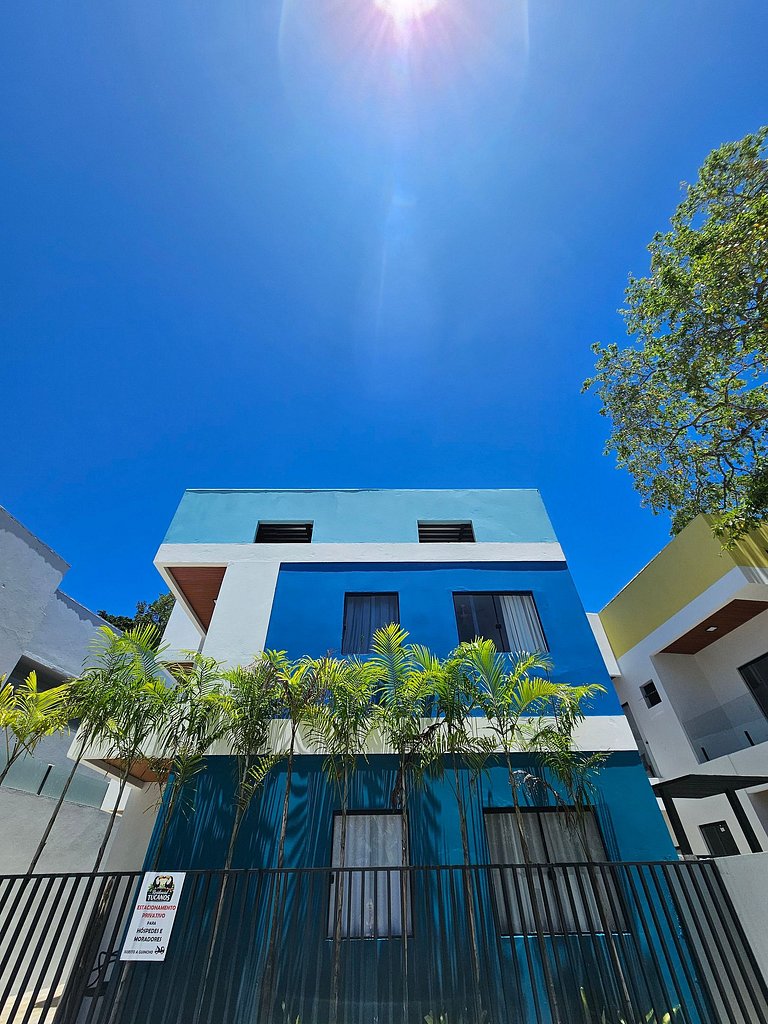 Apto Moderno: Ar, Cozinha e Praia da Concha