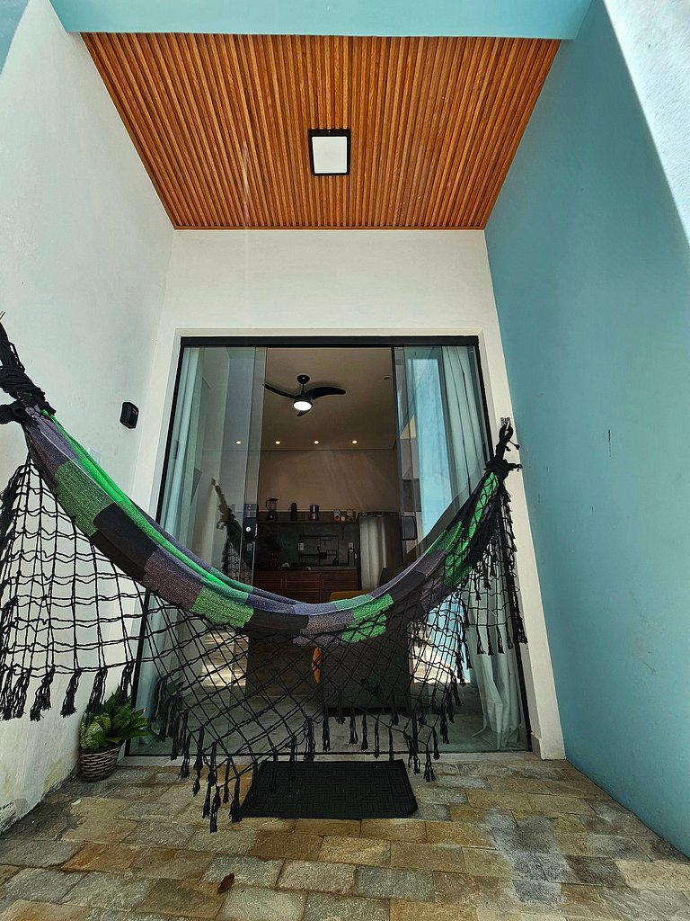 Apto Moderno: Ar, Cozinha e Praia da Concha