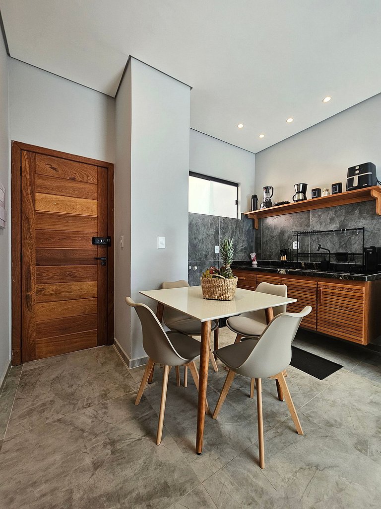 Apto superior novo perto Praia da Concha e Pituba