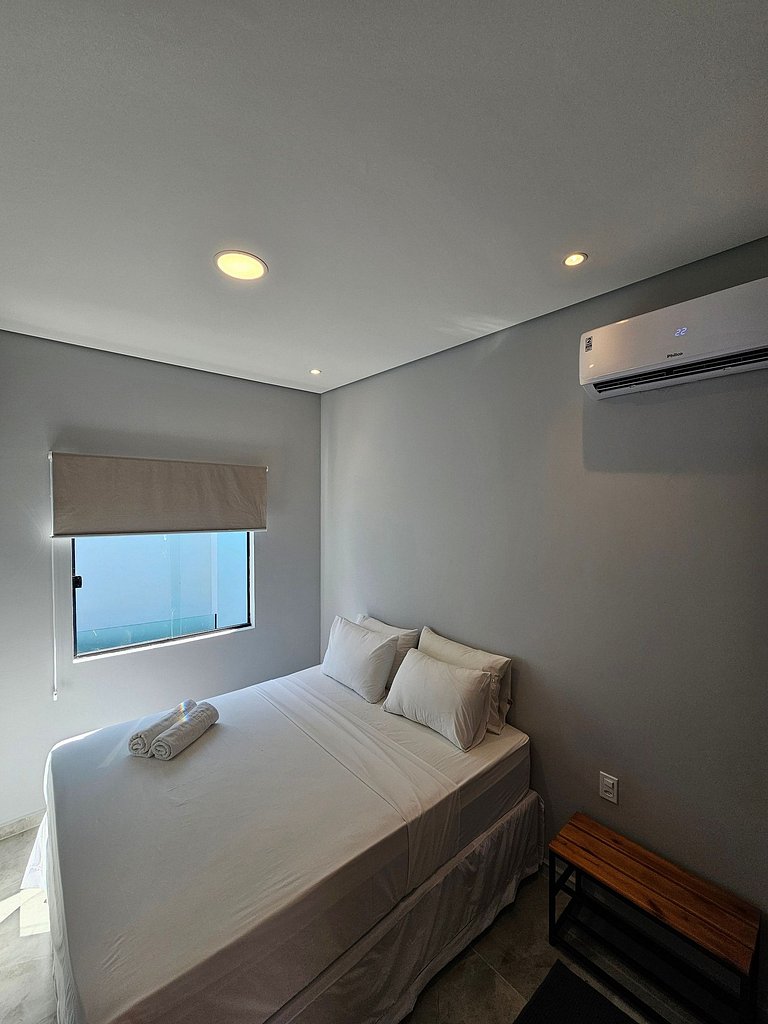 Apto superior novo perto Praia da Concha e Pituba